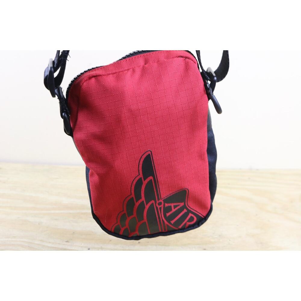 New Nike Jordan Wings Festival Crossbody Bag Red Black Shoulder Bag Hipster - Picture 2 of 9
